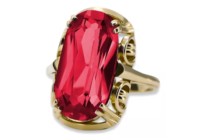 14K Yellow gold Ruby Ring Vintage style vrc038y